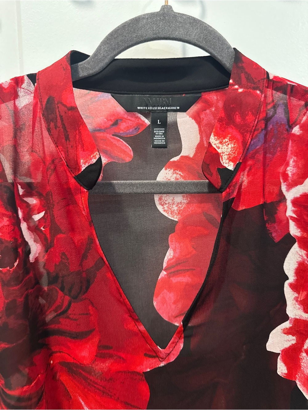 White House Black Market red/Black Sheer Blouse and Tank with Red Floral Print - Picture 9 of 10